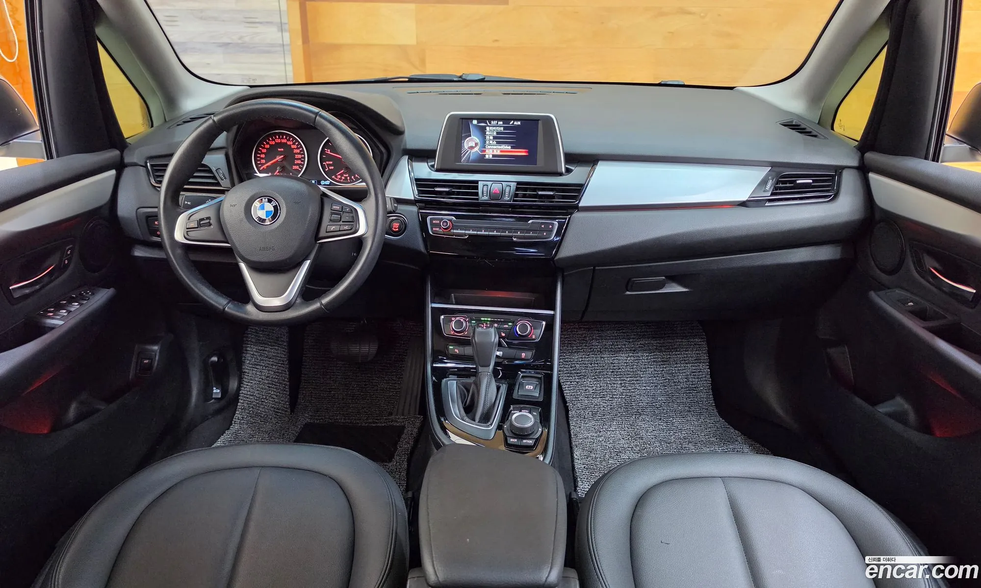 BMW 2 Series Active Tourer 2015 — 18