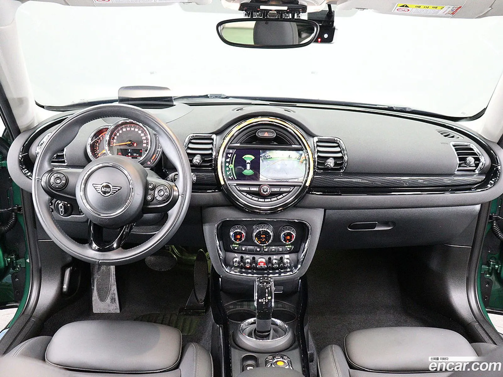 Mini Cooper Clubman 2019 — 17