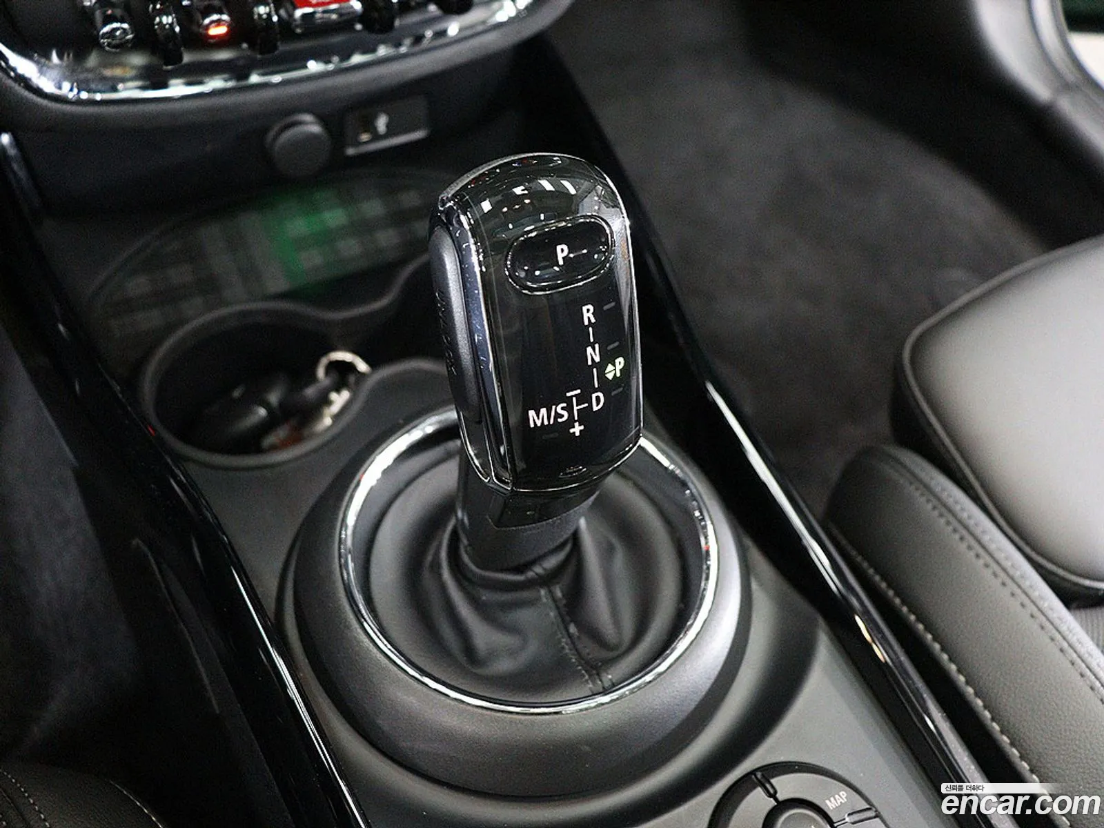 Mini Cooper Clubman 2019 — 2