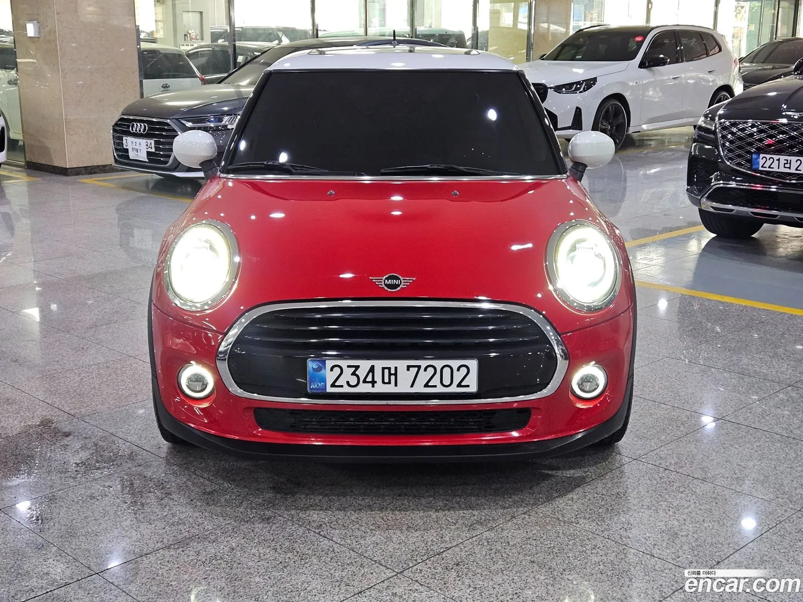 Mini Cooper 2020 — 19