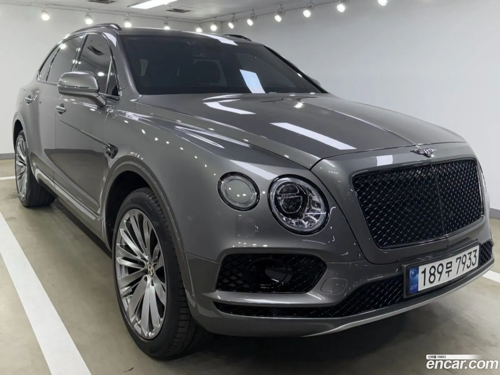 Bentley Bentayga 2017 — 20