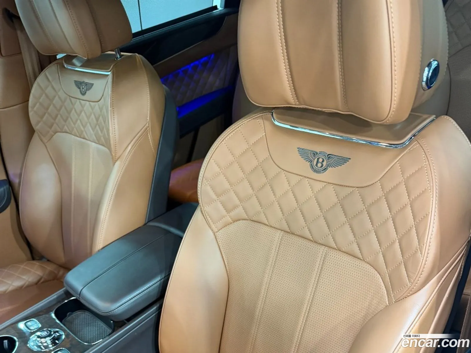 Bentley Bentayga 2017 — 10