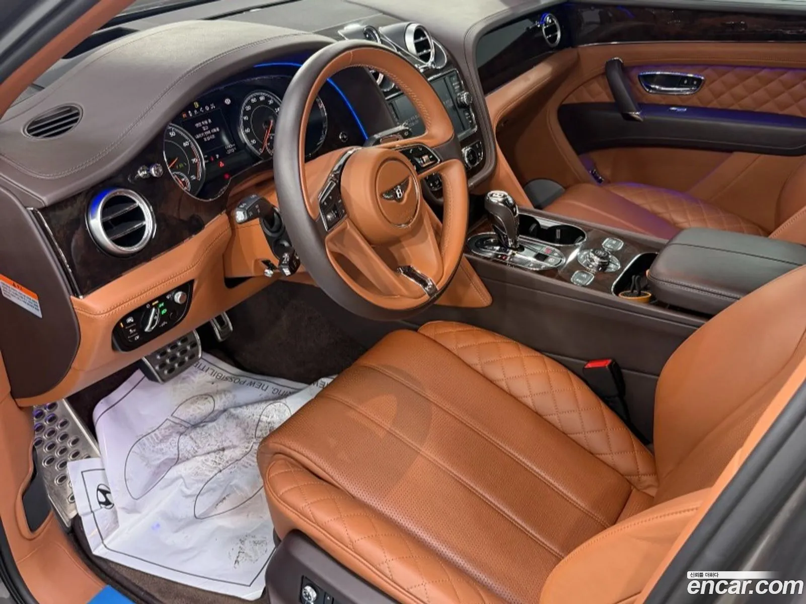 Bentley Bentayga 2017 — 8