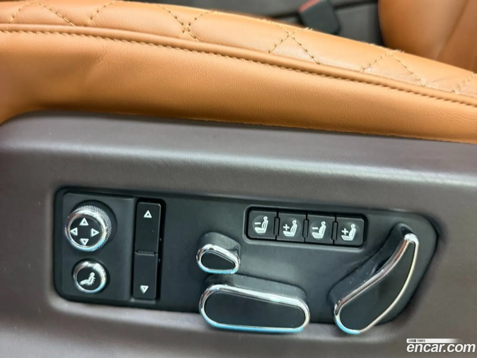 Bentley Bentayga 2017 — 2