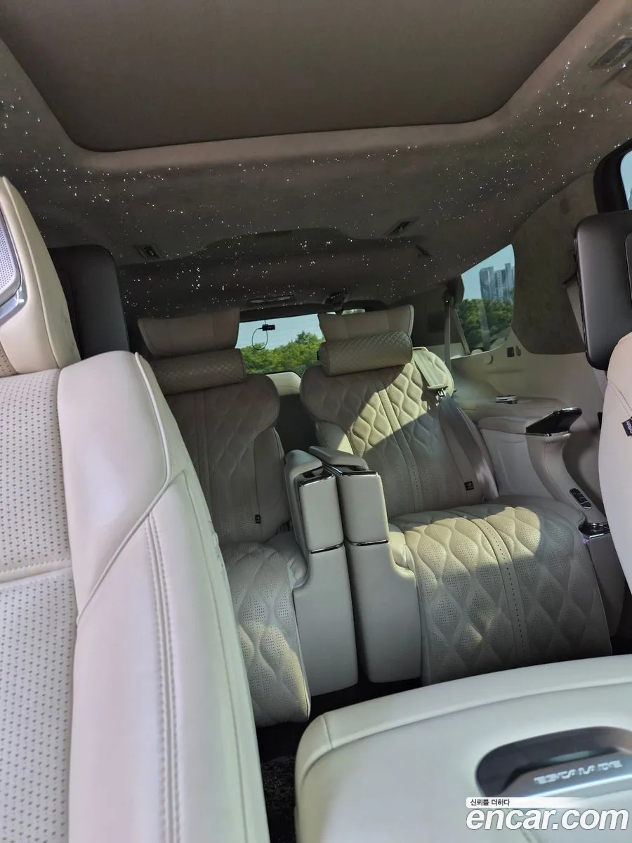 Cadillac Escalade 2022 — 8