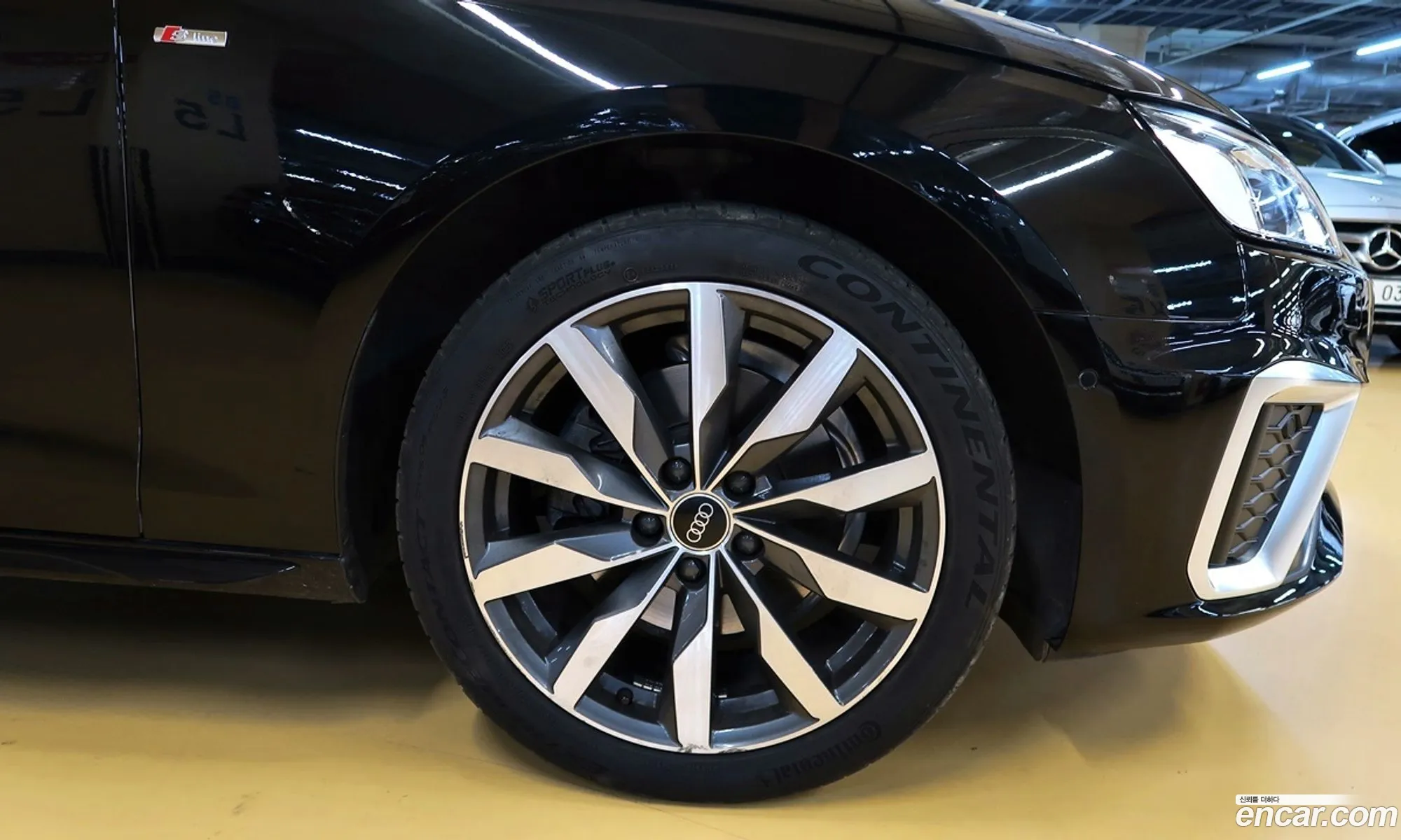 Audi A4 2023 — 4