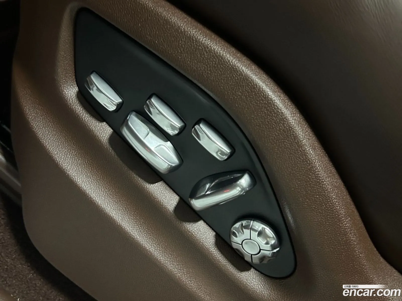 Porsche Cayenne 2021 — 10