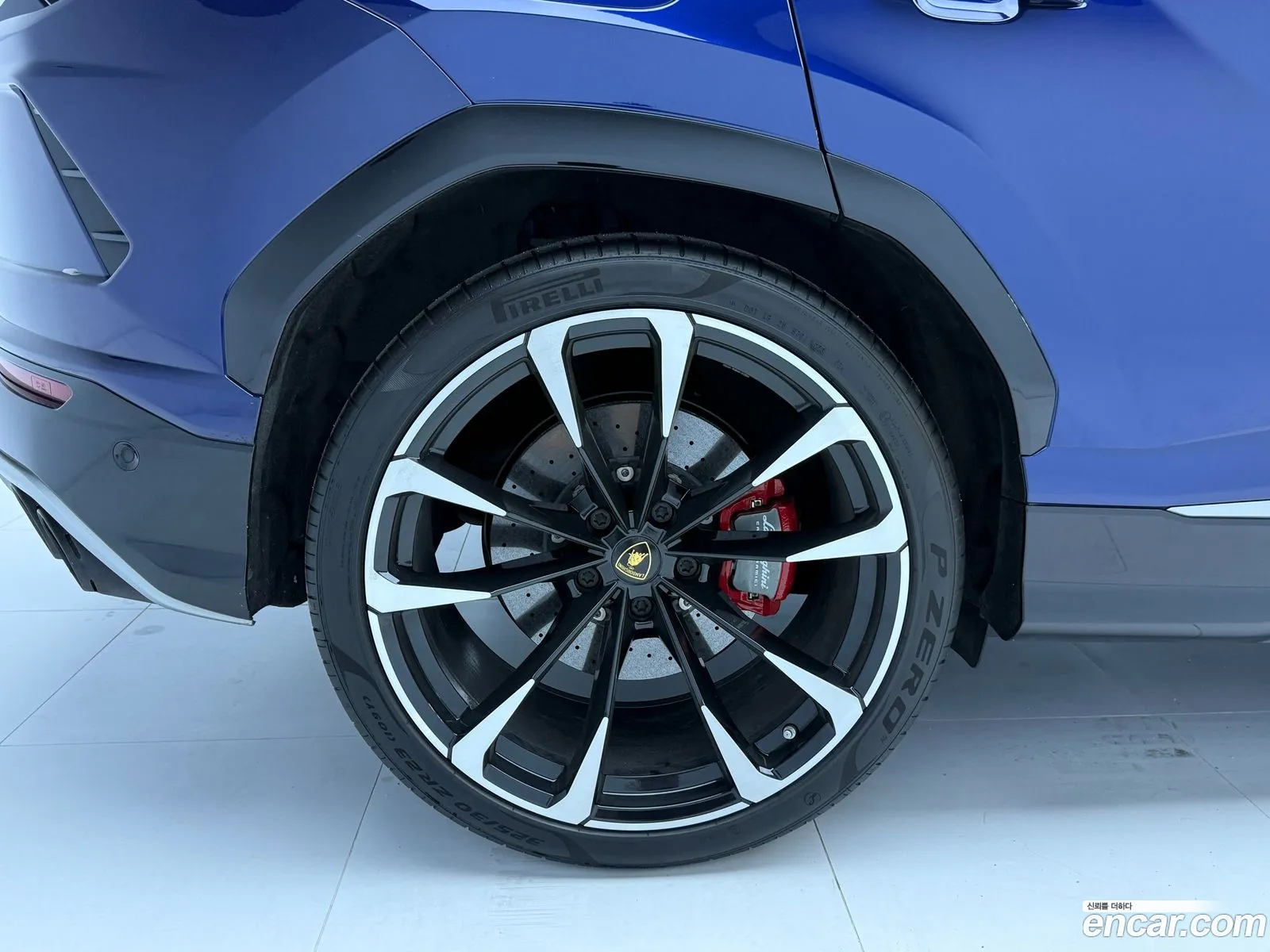 Lamborghini Urus 2020 — 5