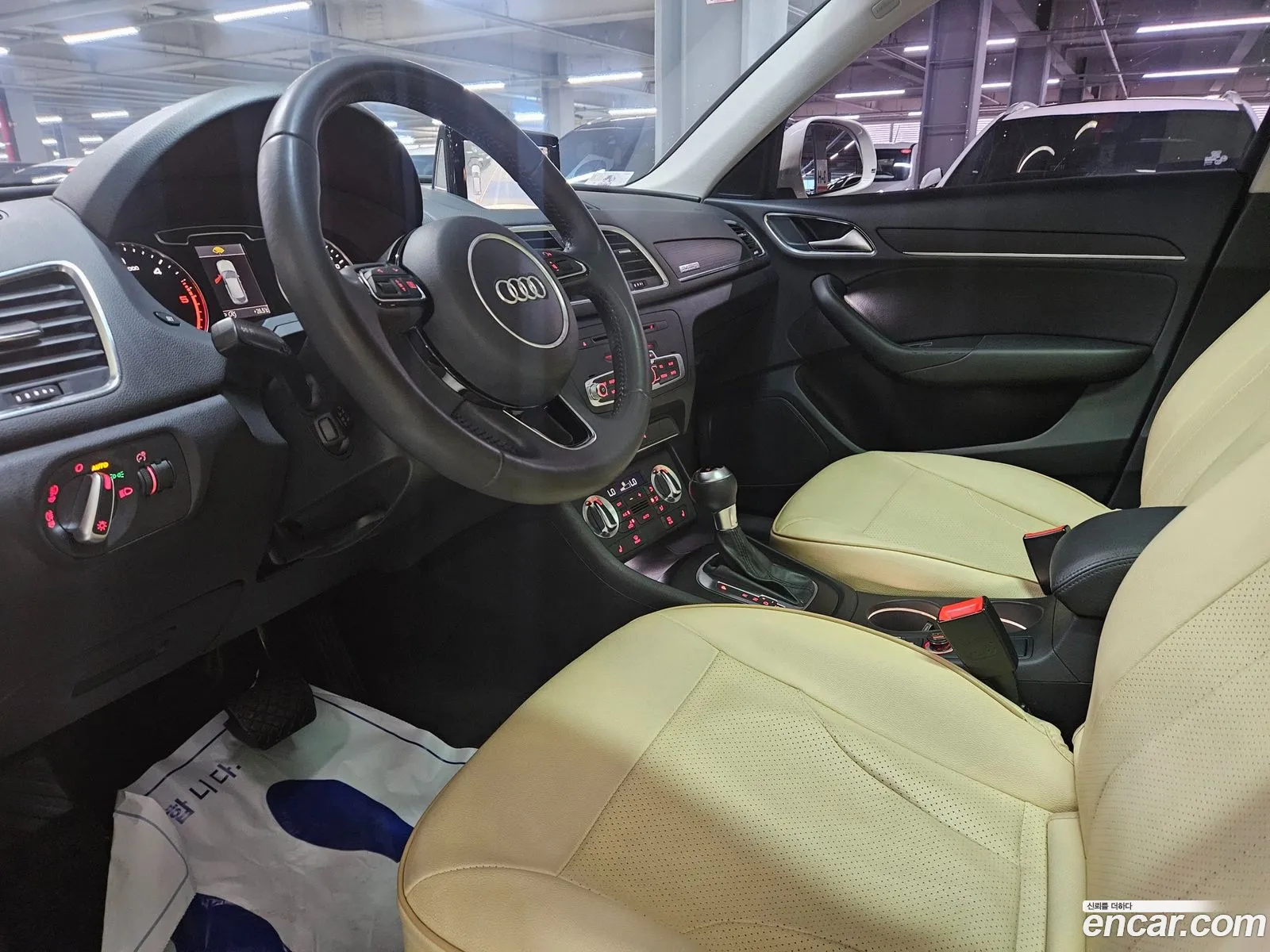 Audi Q3 2014 — 5
