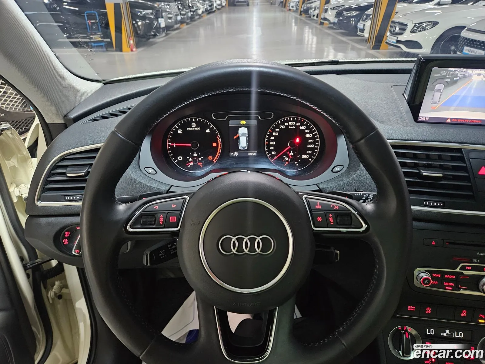 Audi Q3 2014 — 8