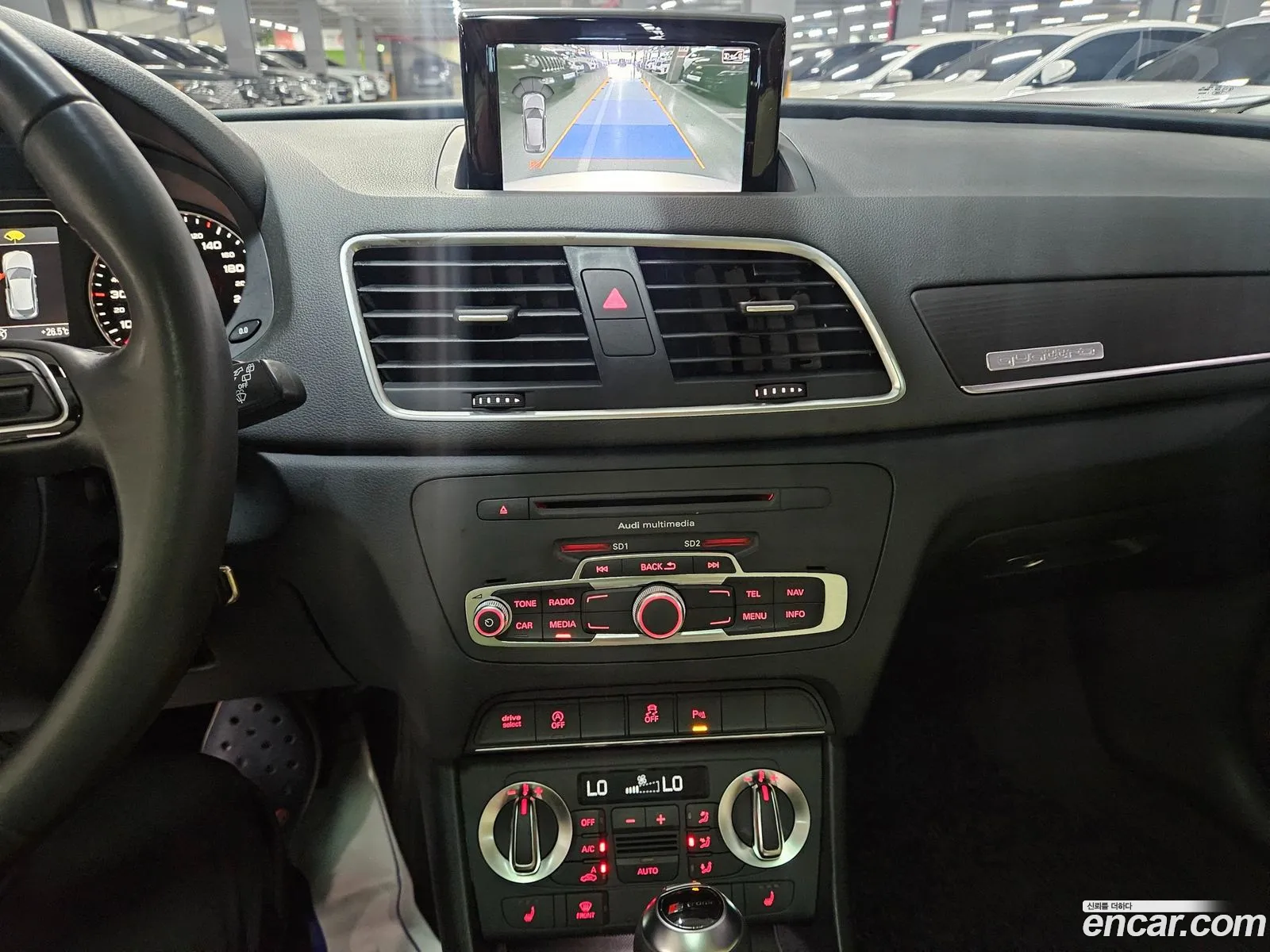 Audi Q3 2014 — 9