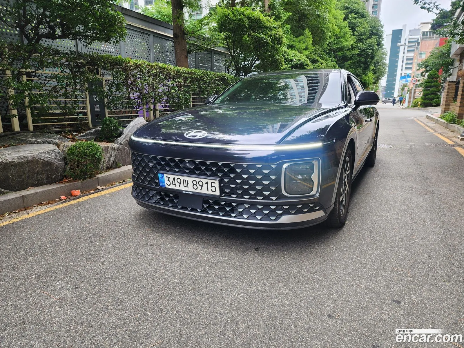 Hyundai Grandeur Hybrid 2023 — 4