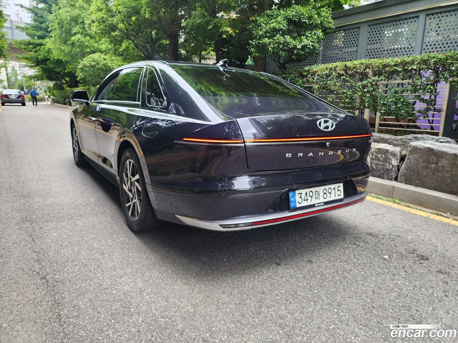 Hyundai Grandeur Hybrid 2023 — 3