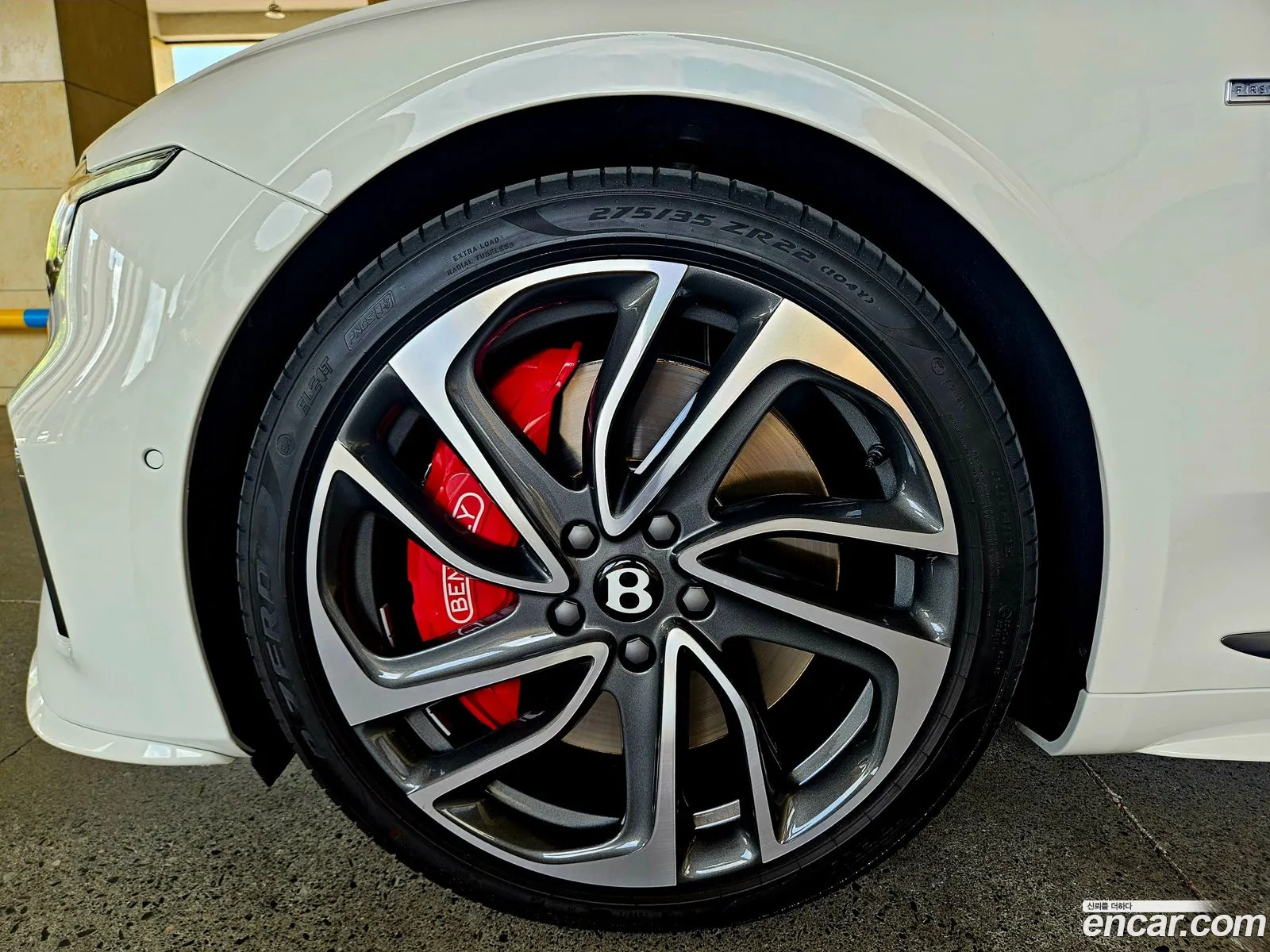 Bentley Continental GT 2025 — 9
