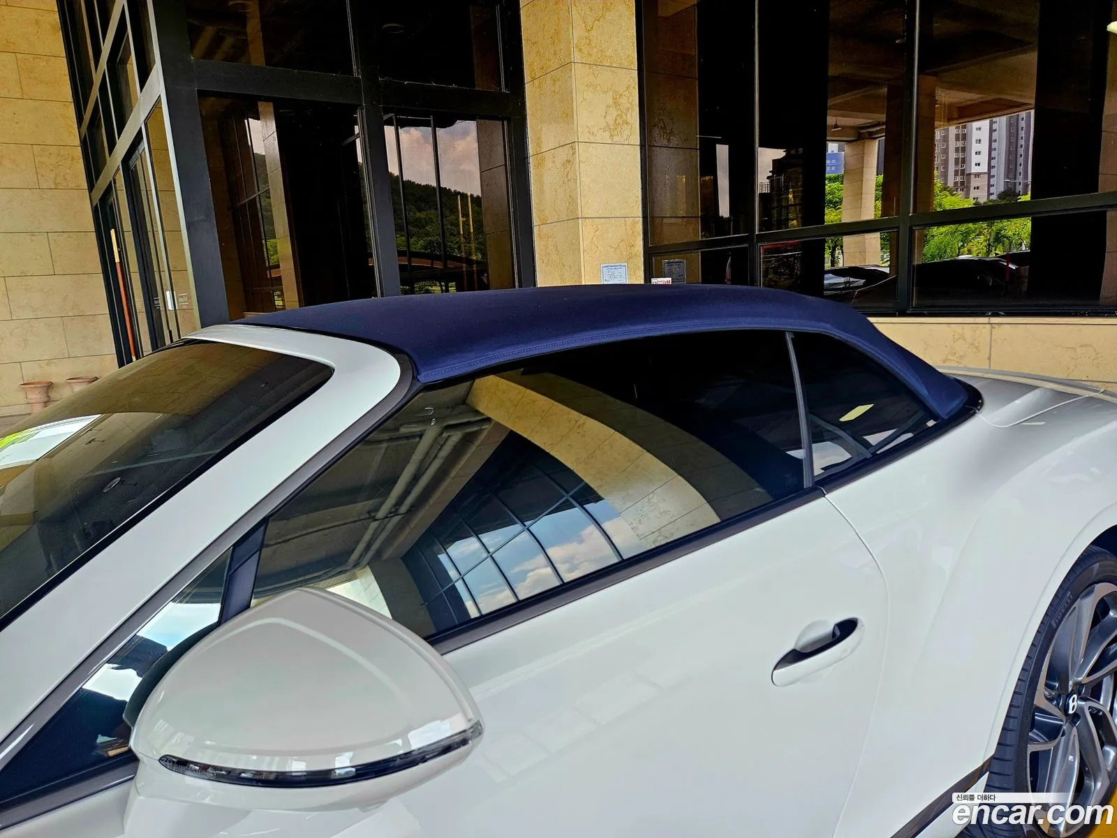 Bentley Continental GT 2025 — 14