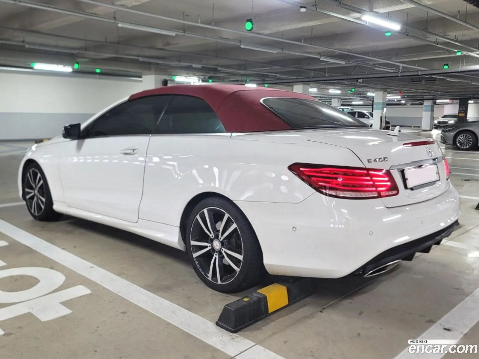 Mercedes-Benz E-Class W212 2015 — 12