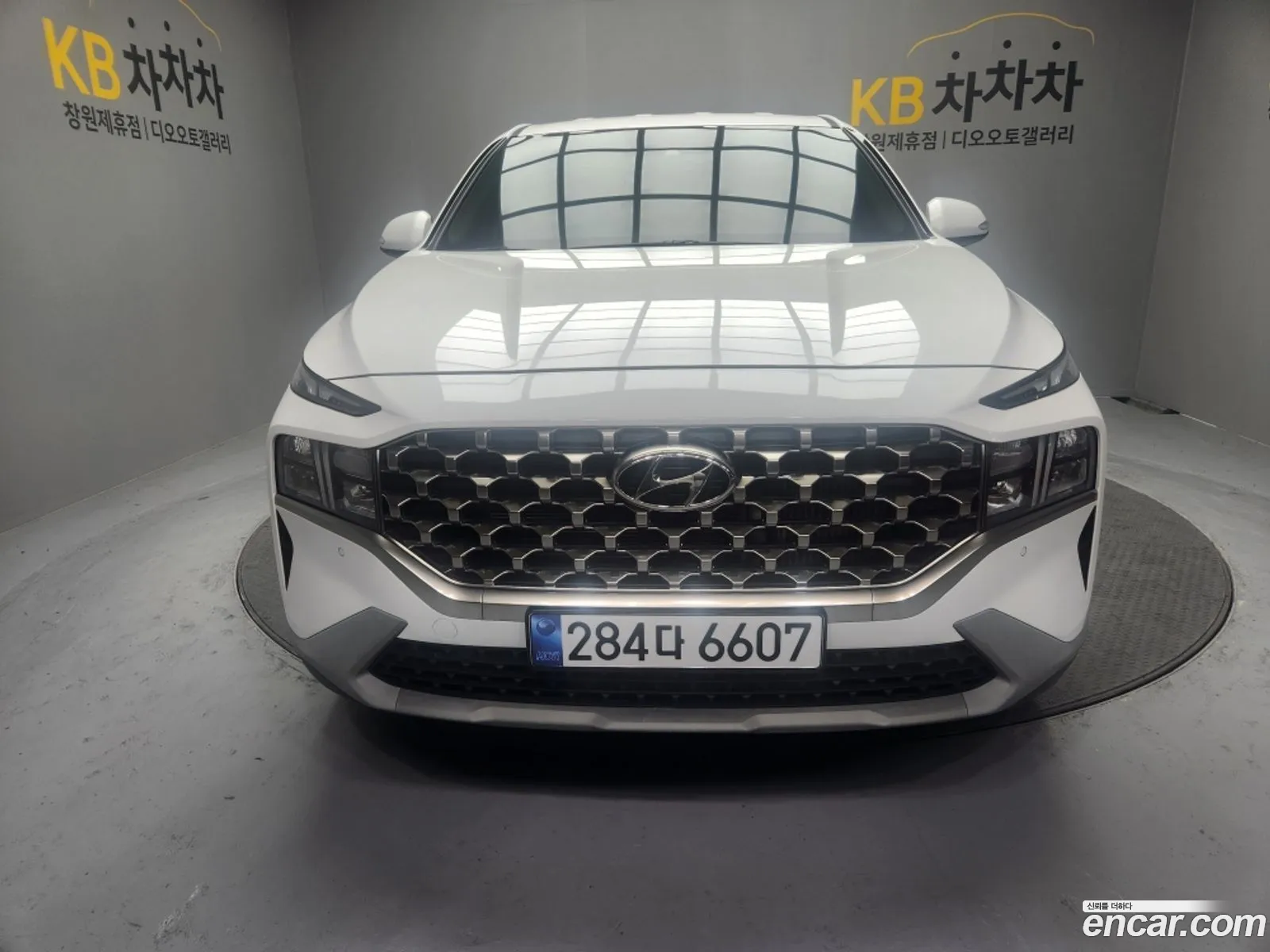 Hyundai Santa Fe 2022 — 2