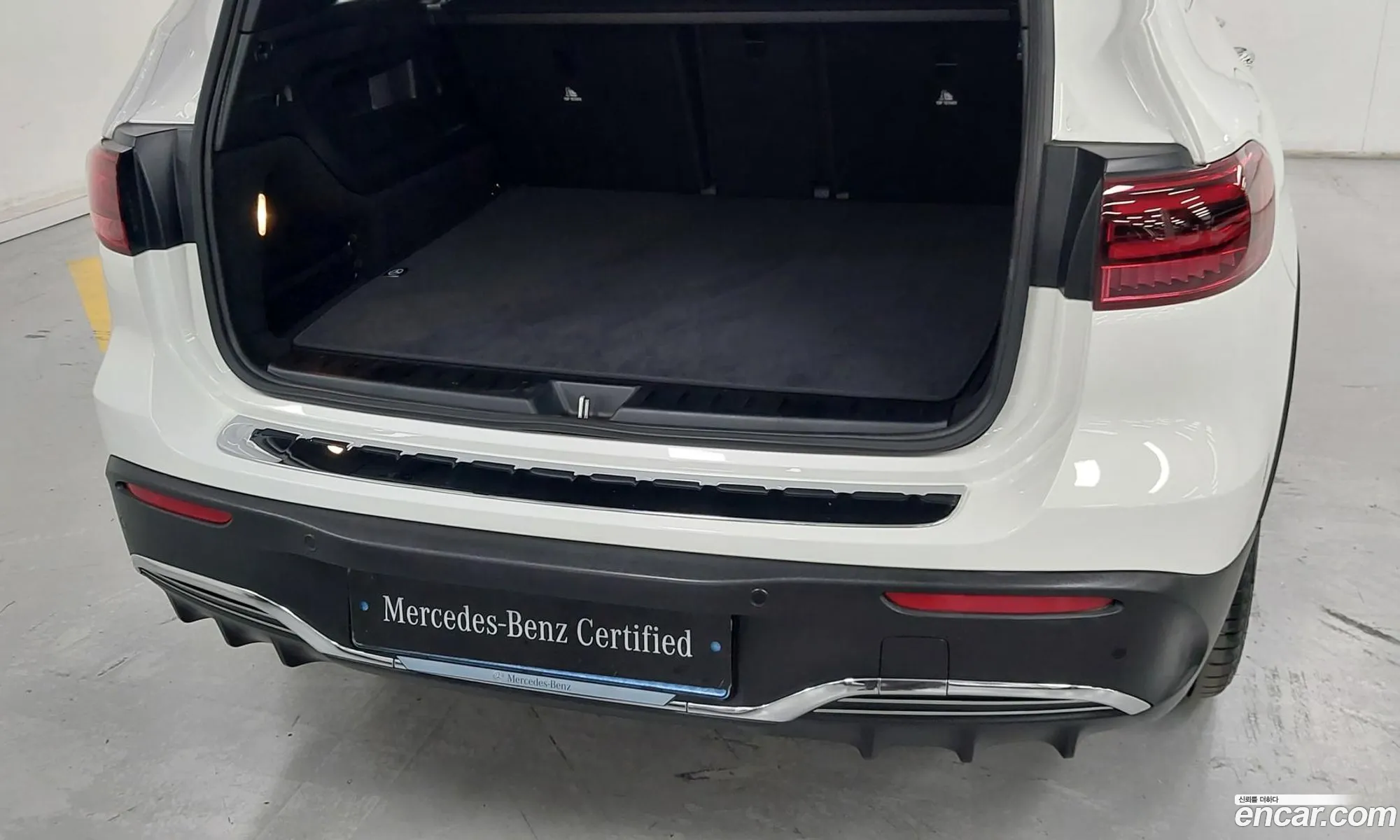 Mercedes-Benz EQB X243 2025 — 19