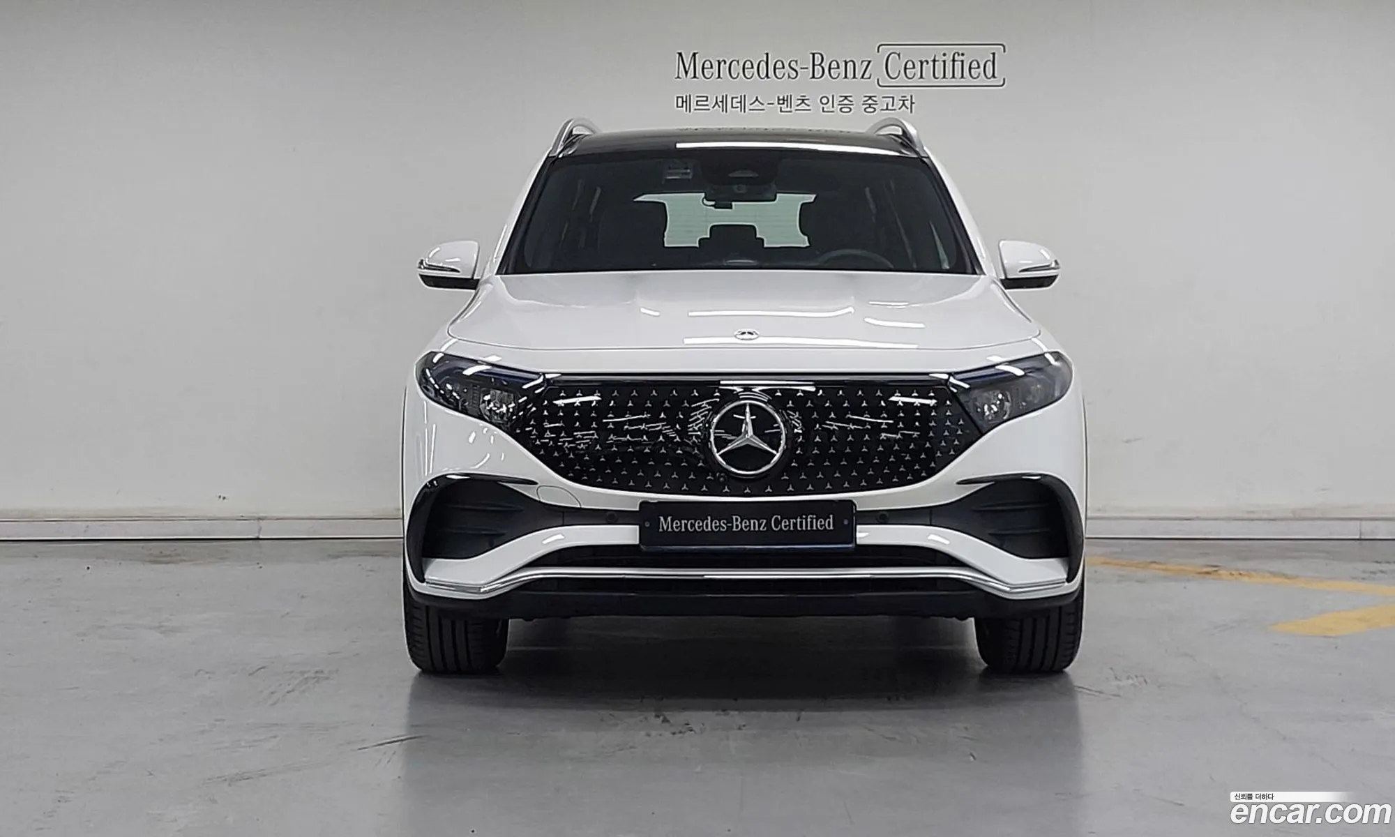 Mercedes-Benz EQB X243 2025 — 8