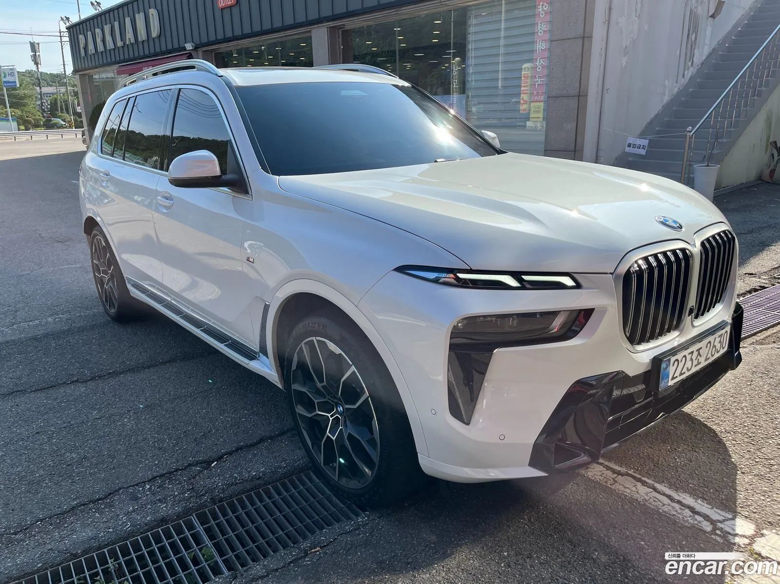 BMW X7 2025 — 13