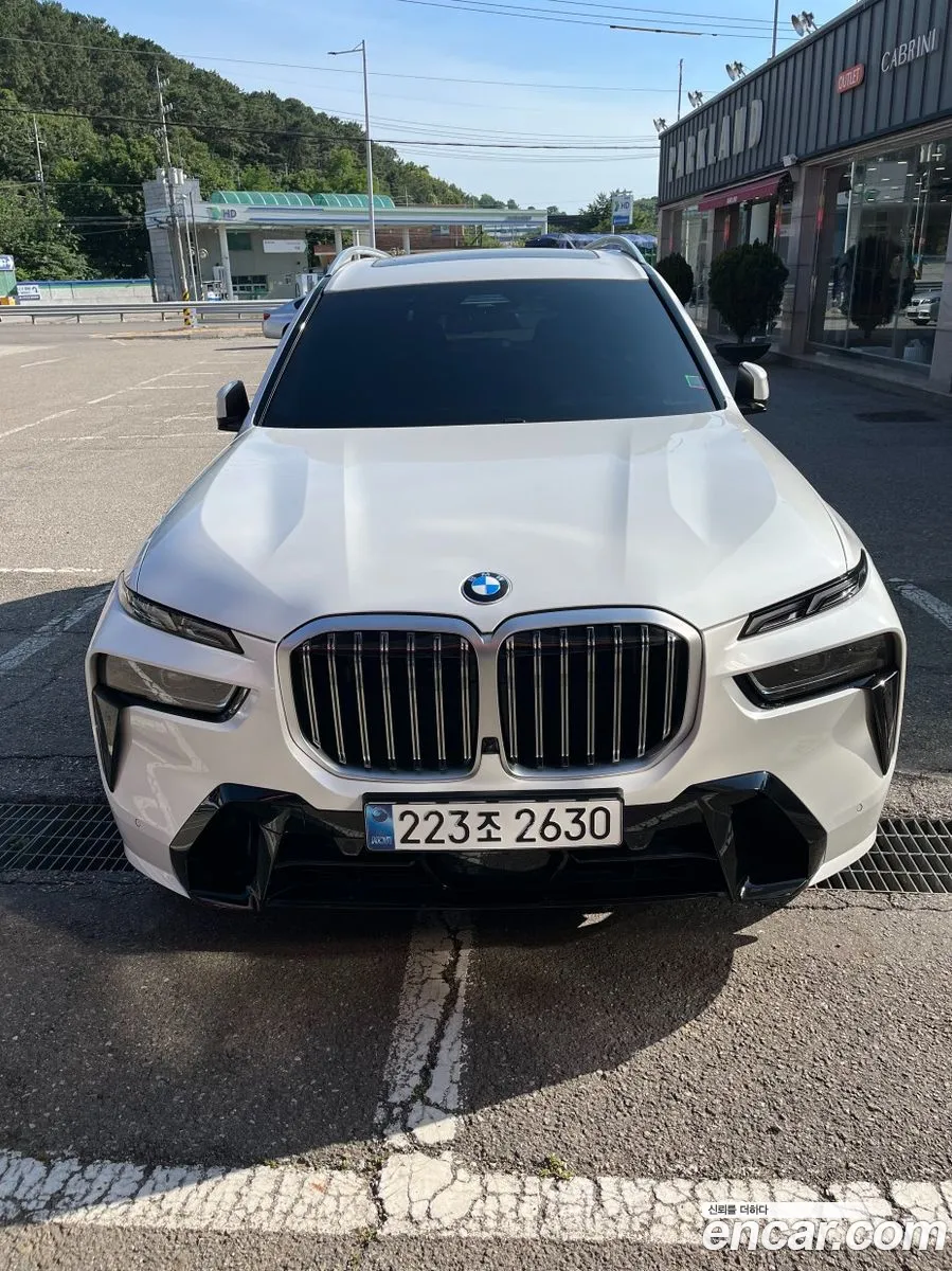 BMW X7 2025 — 19