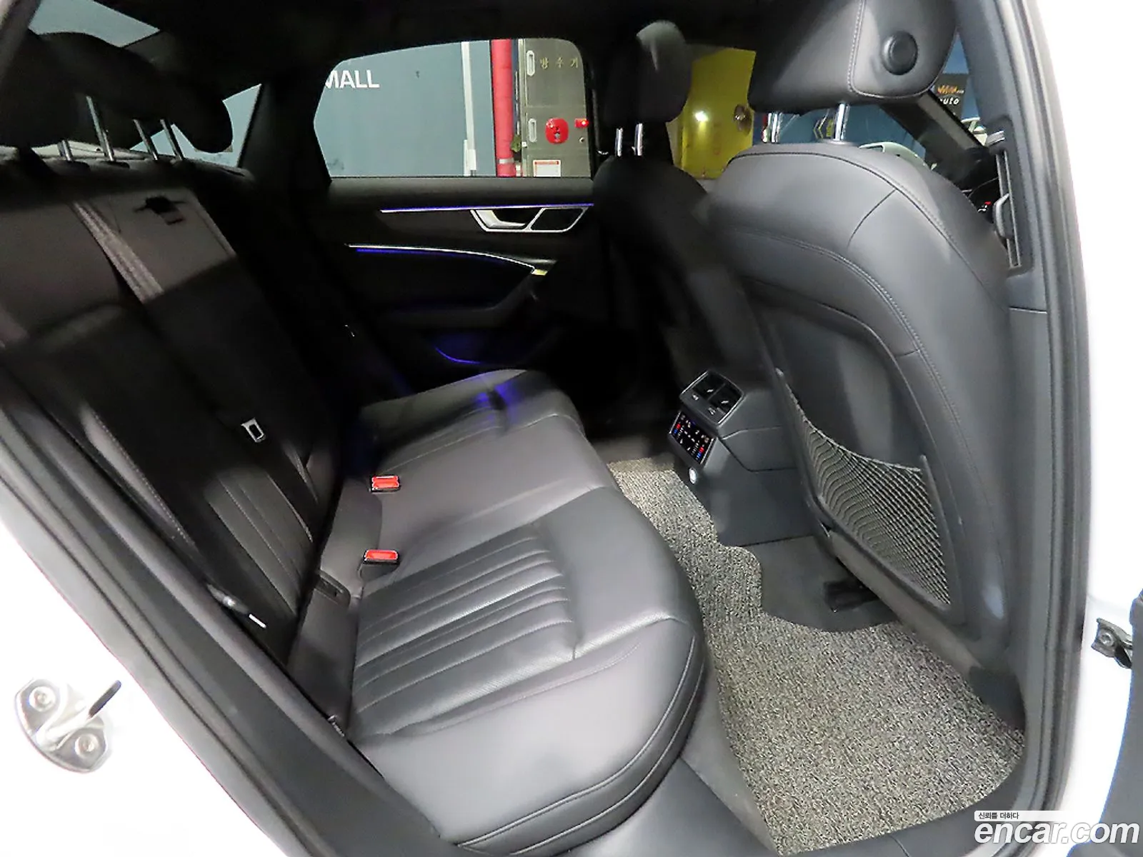 Audi A6 2019 — 17