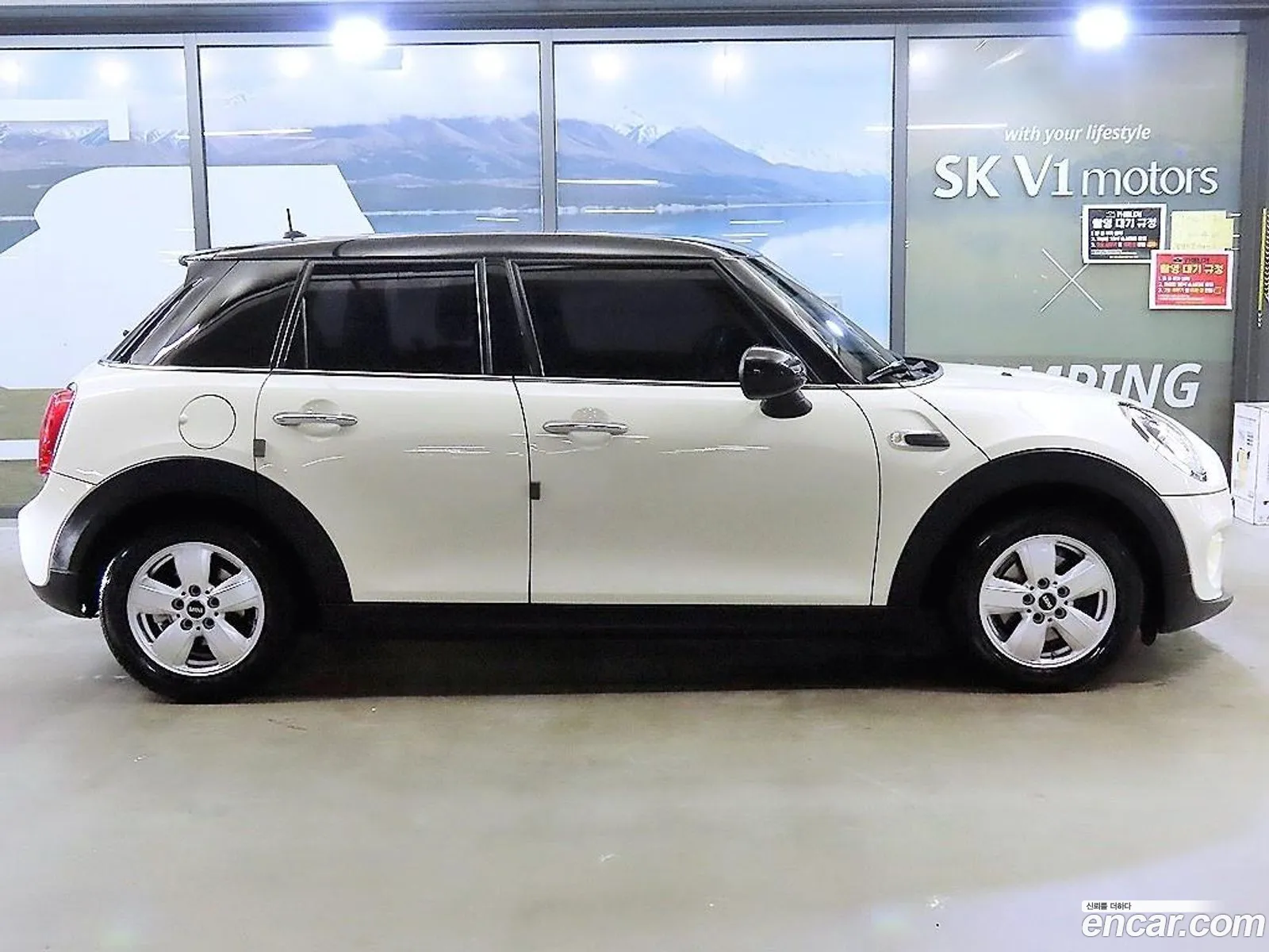 Mini Cooper D 2016 — 16