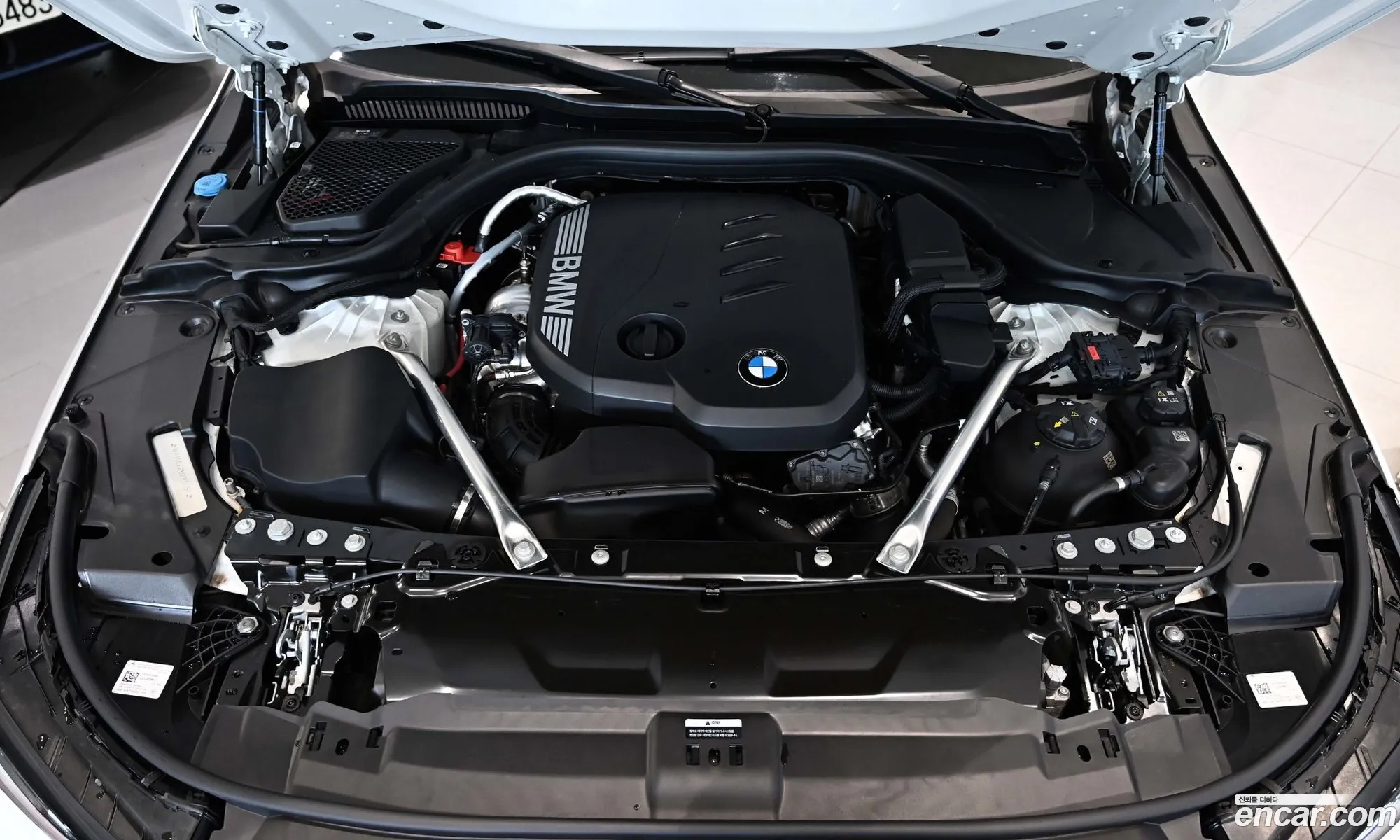 BMW 5 Series 2025 — 10