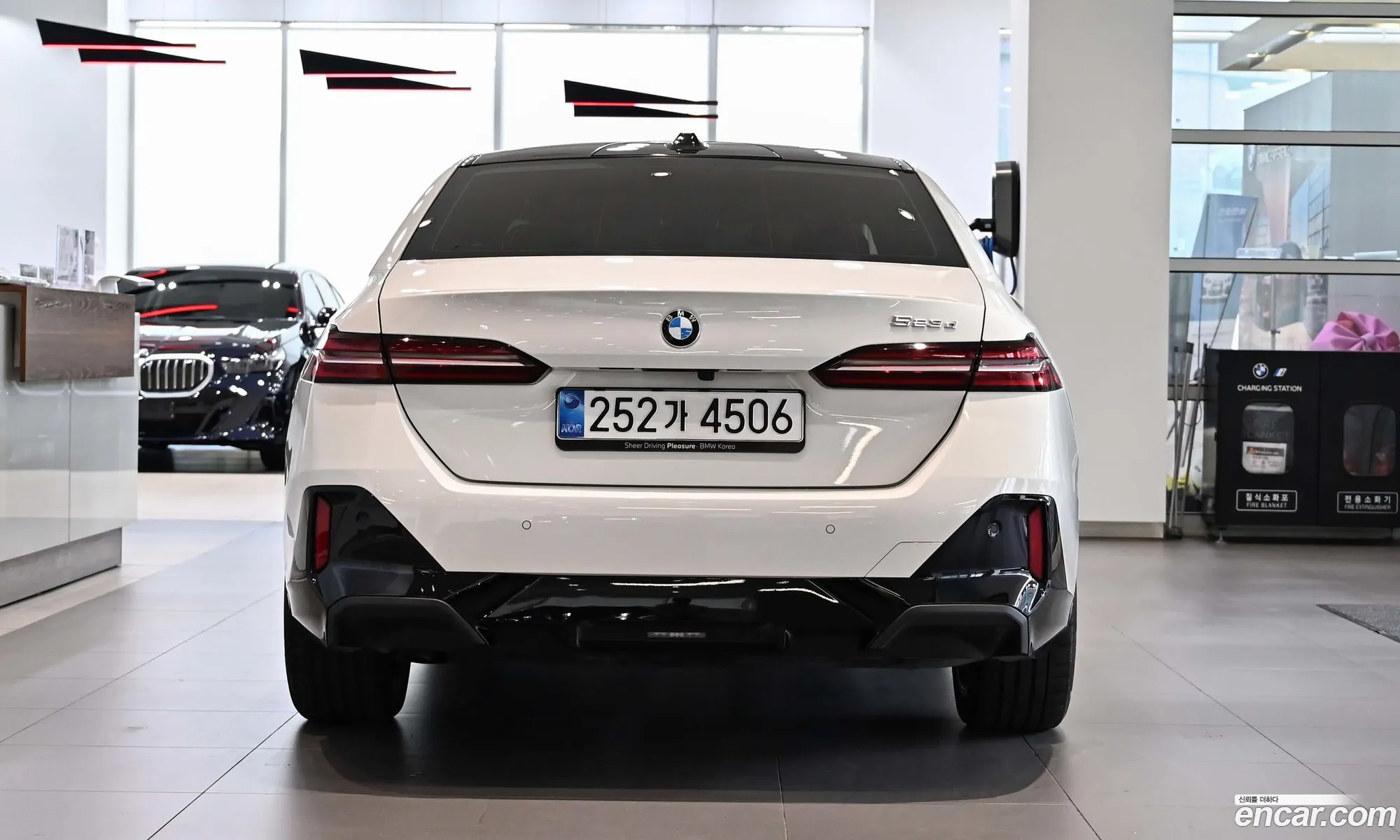BMW 5 Series 2025 — 14