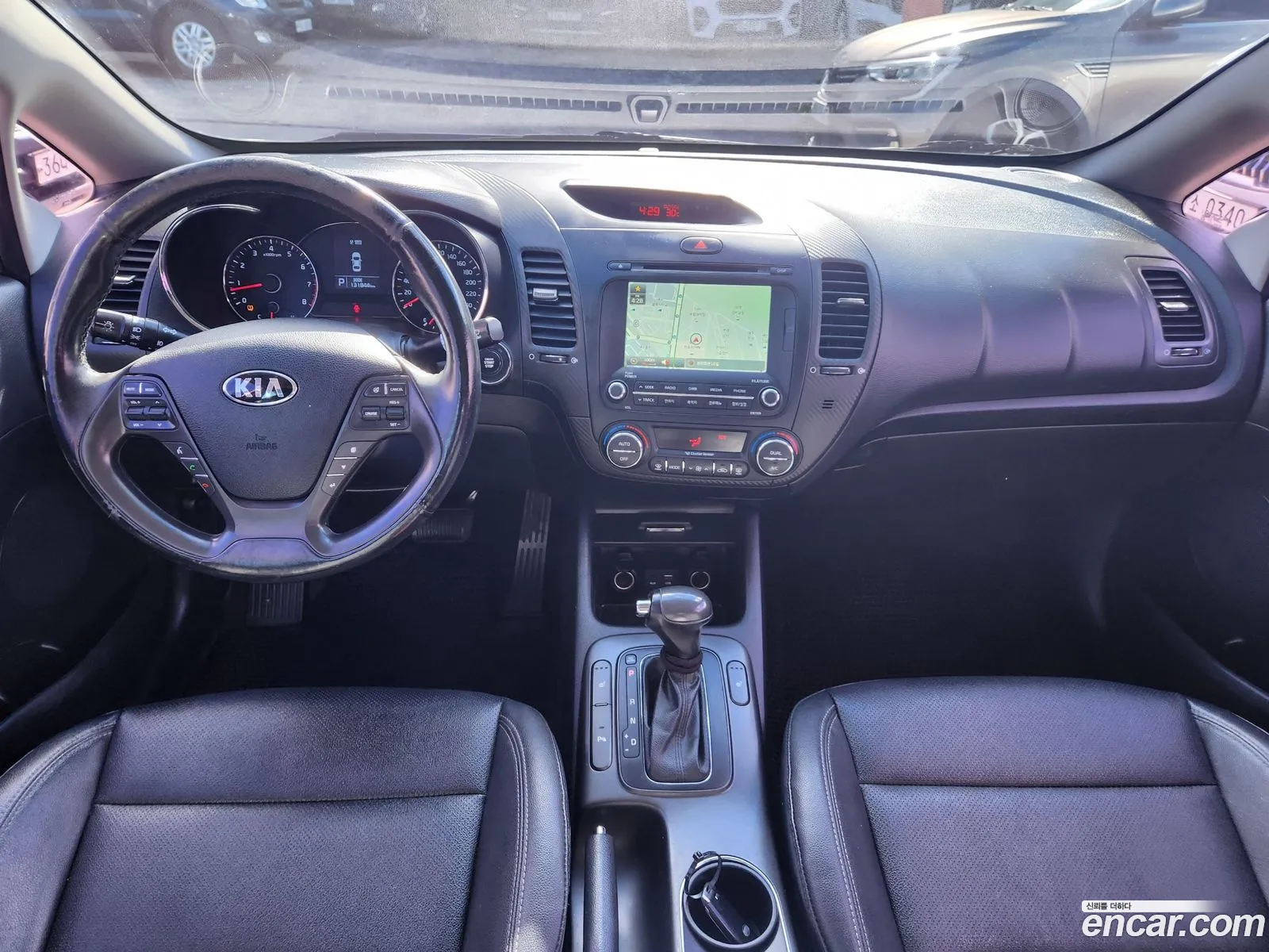 Kia K3 2015 — 4