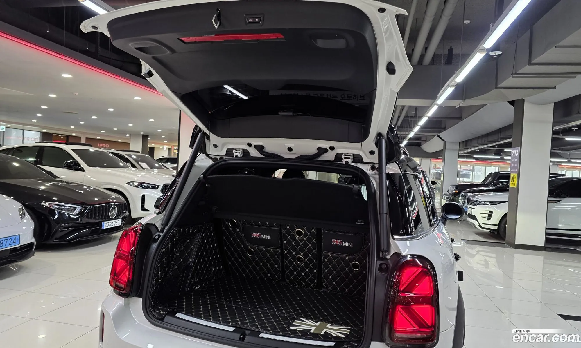 Mini Cooper S Countryman 2023 — 12