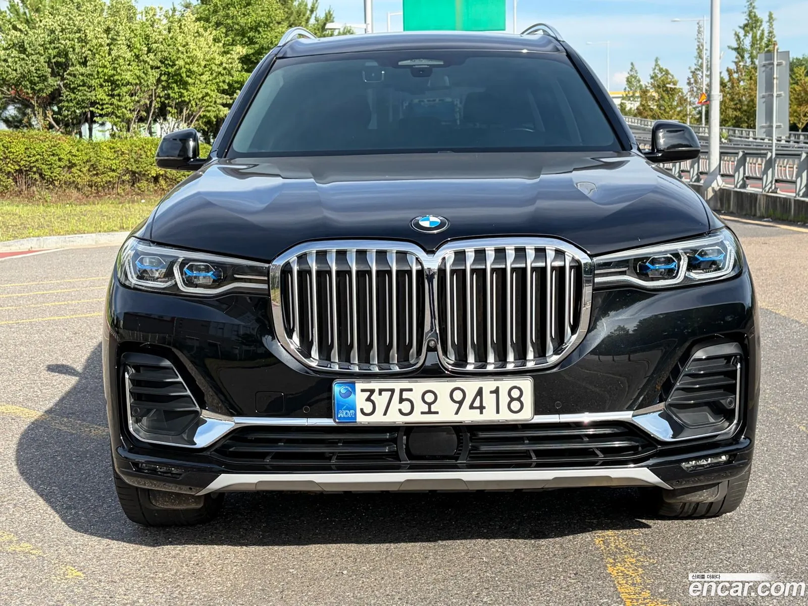 BMW X7 2021 — 14
