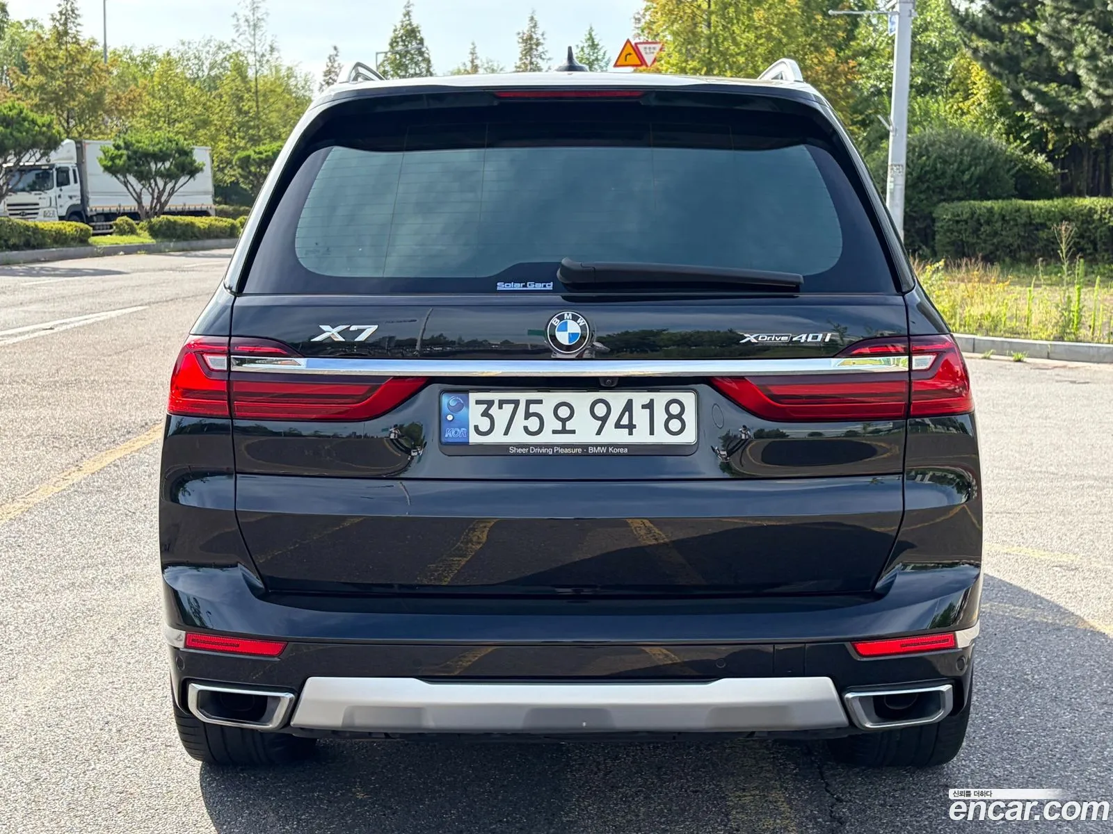 BMW X7 2021 — 16