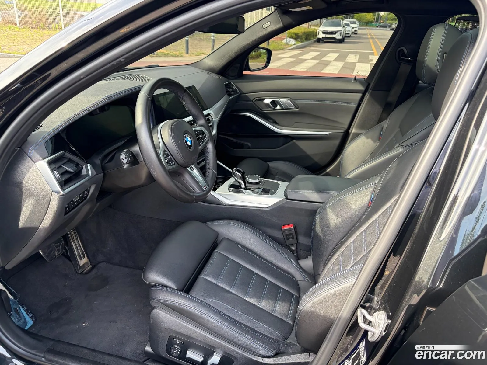 BMW 3 Series 2022 — 19