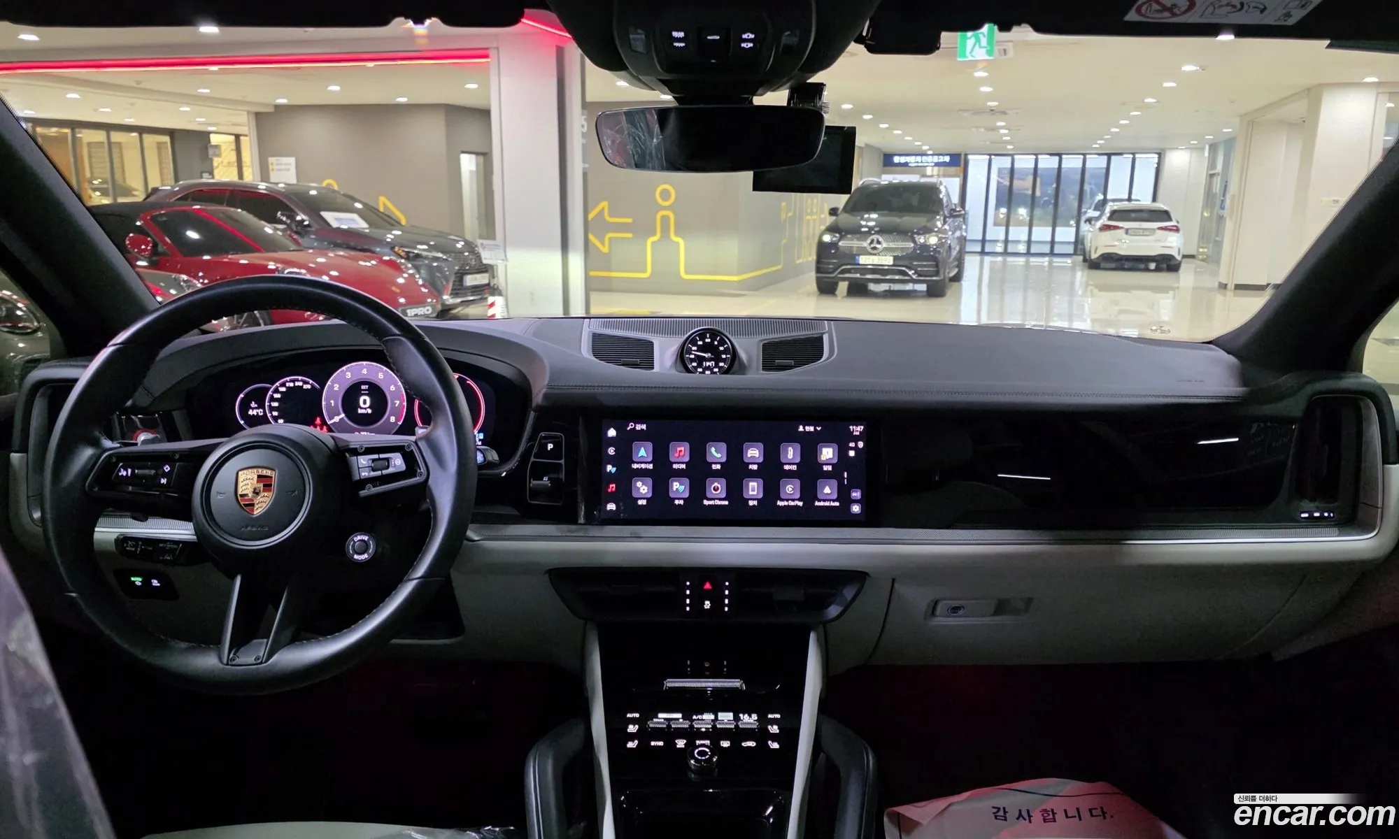 Porsche Cayenne 2023 — 11