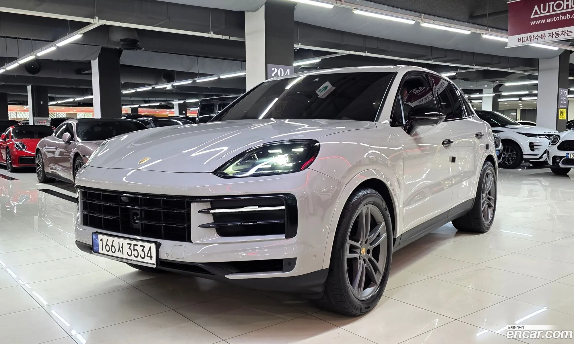 Porsche Cayenne 2023 — 2