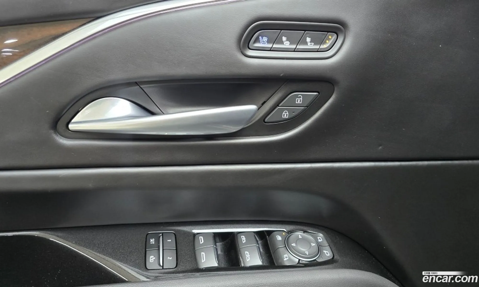 Cadillac Escalade 2023 — 5