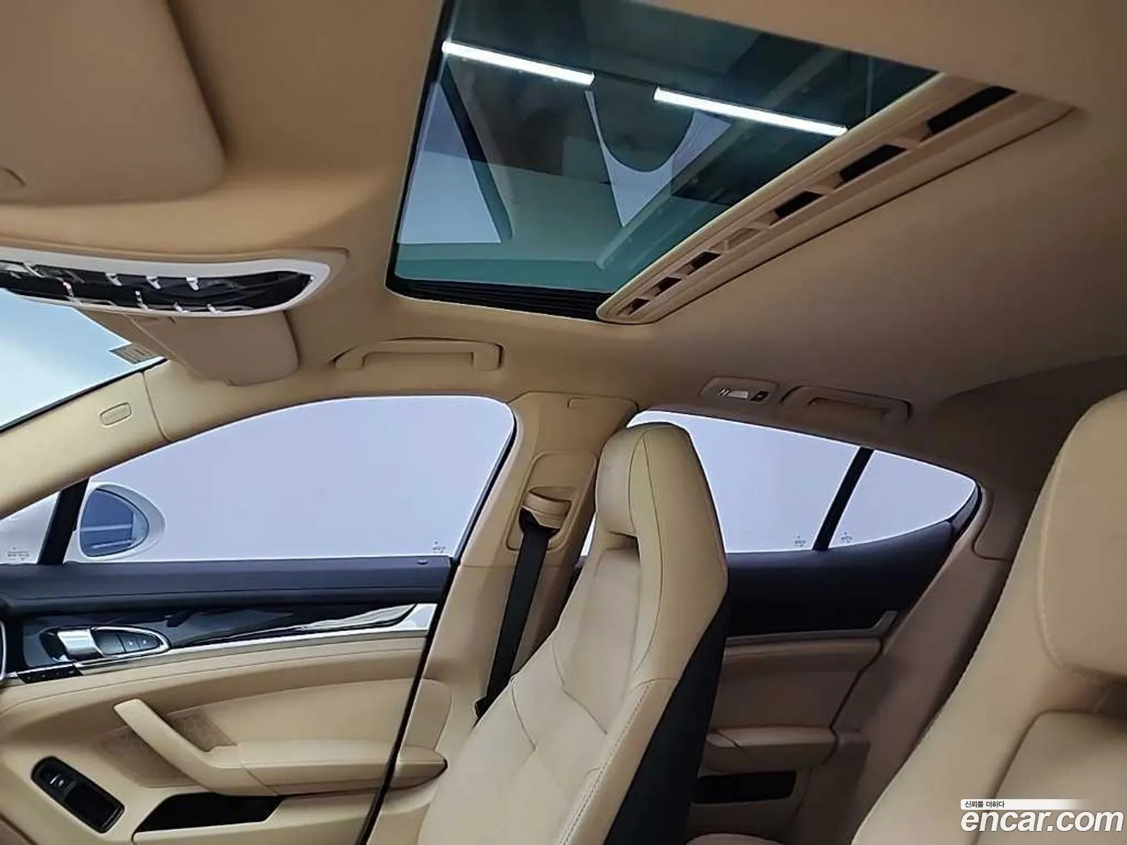 Porsche Panamera 2015 — 10