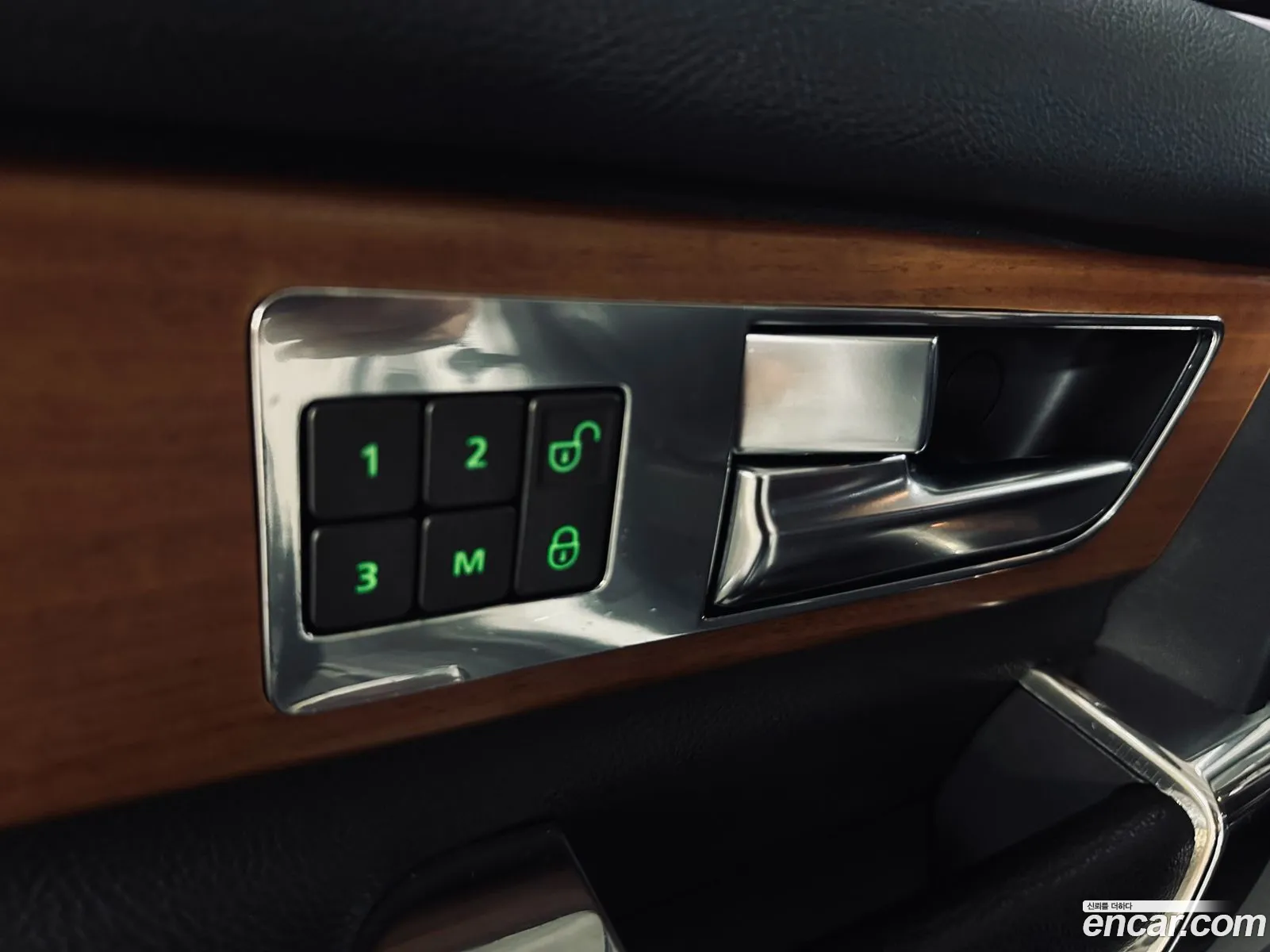 Land Rover Discovery 4 2012 — 16