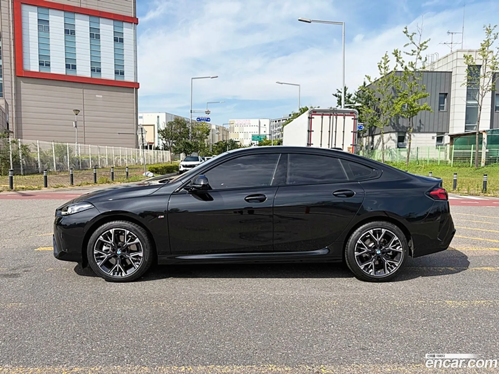 BMW 2 Series Gran Coupe 2025 — 10