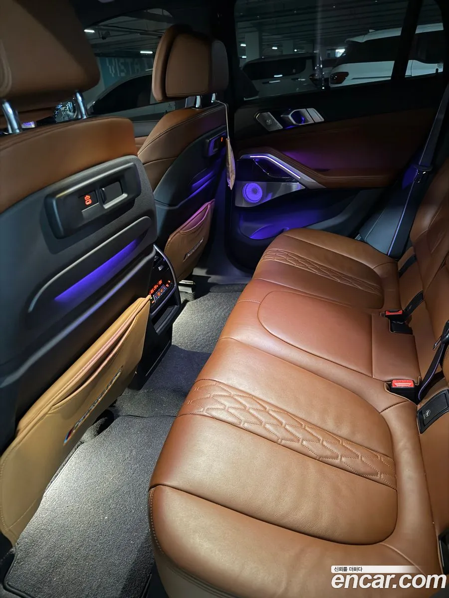 BMW X6 2023 — 7