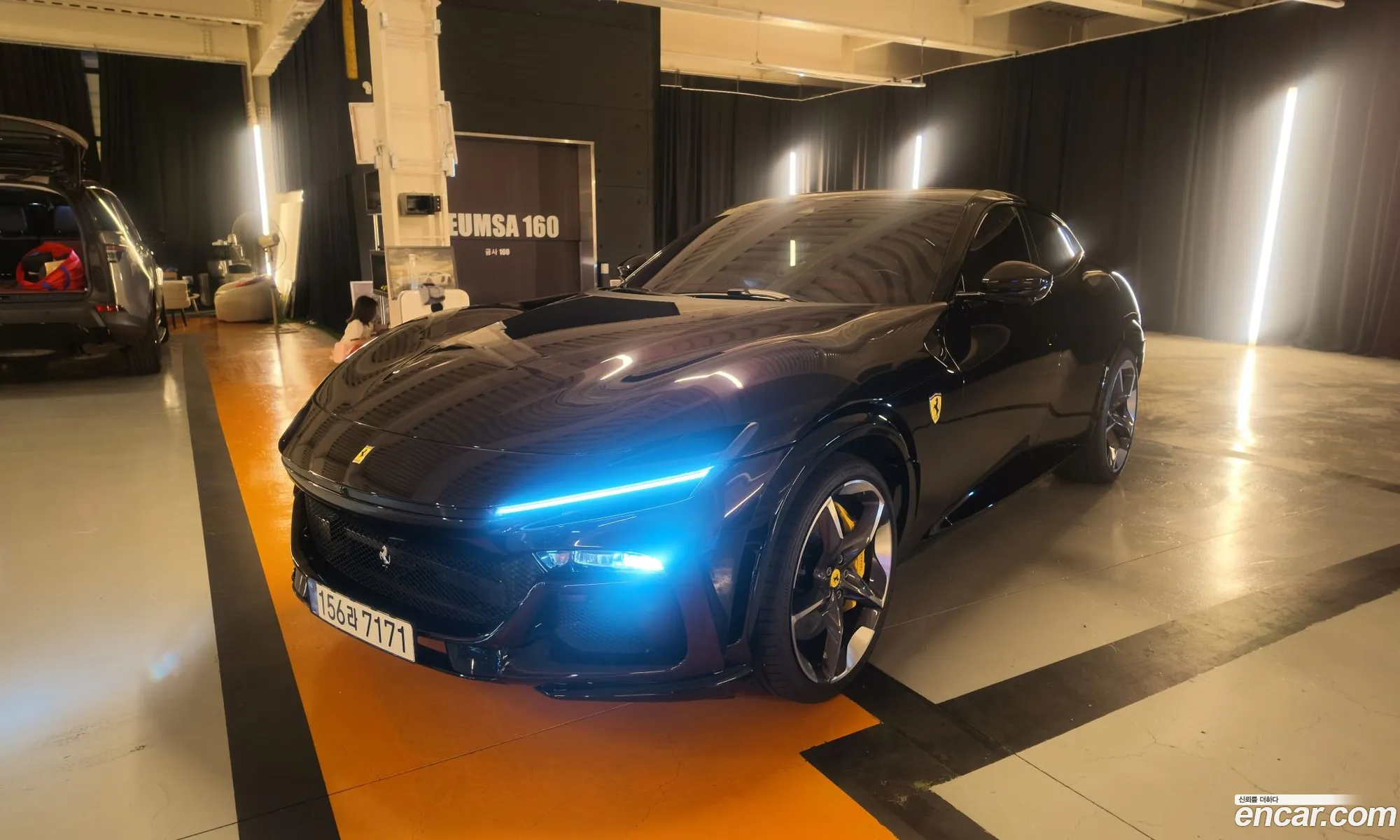 Ferrari Purosangue 2024 — 18