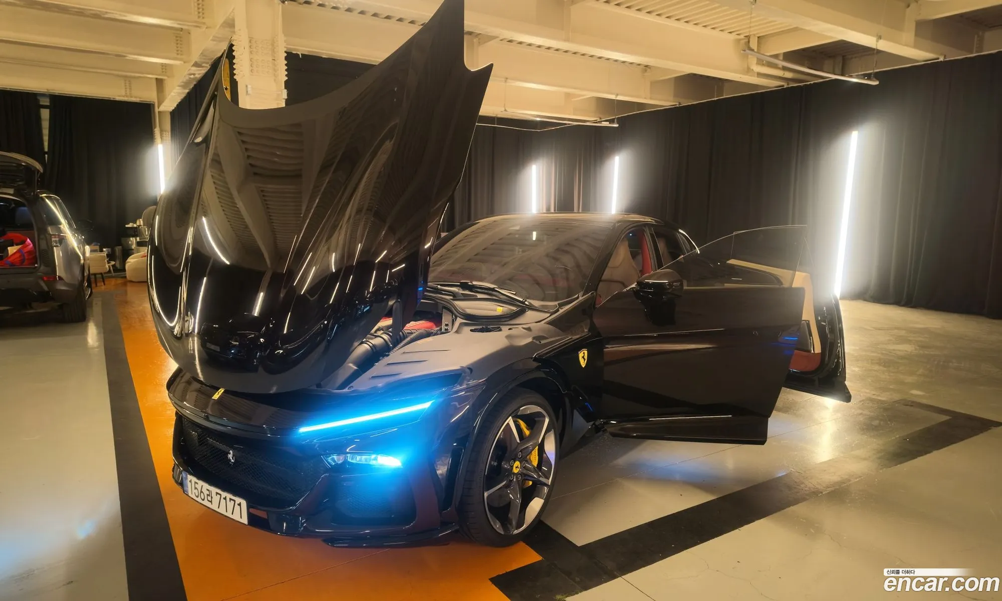 Ferrari Purosangue 2024 — 15