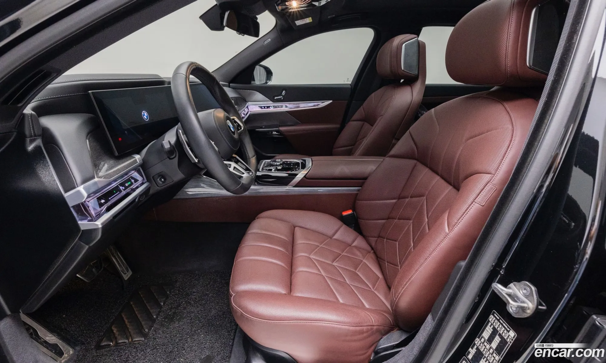 BMW 7 Series 2024 — 14