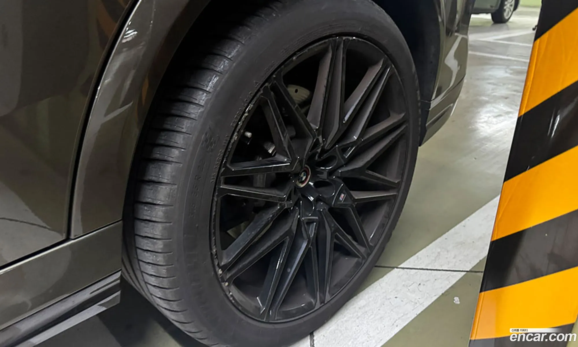 BMW X6 M 2023 — 11