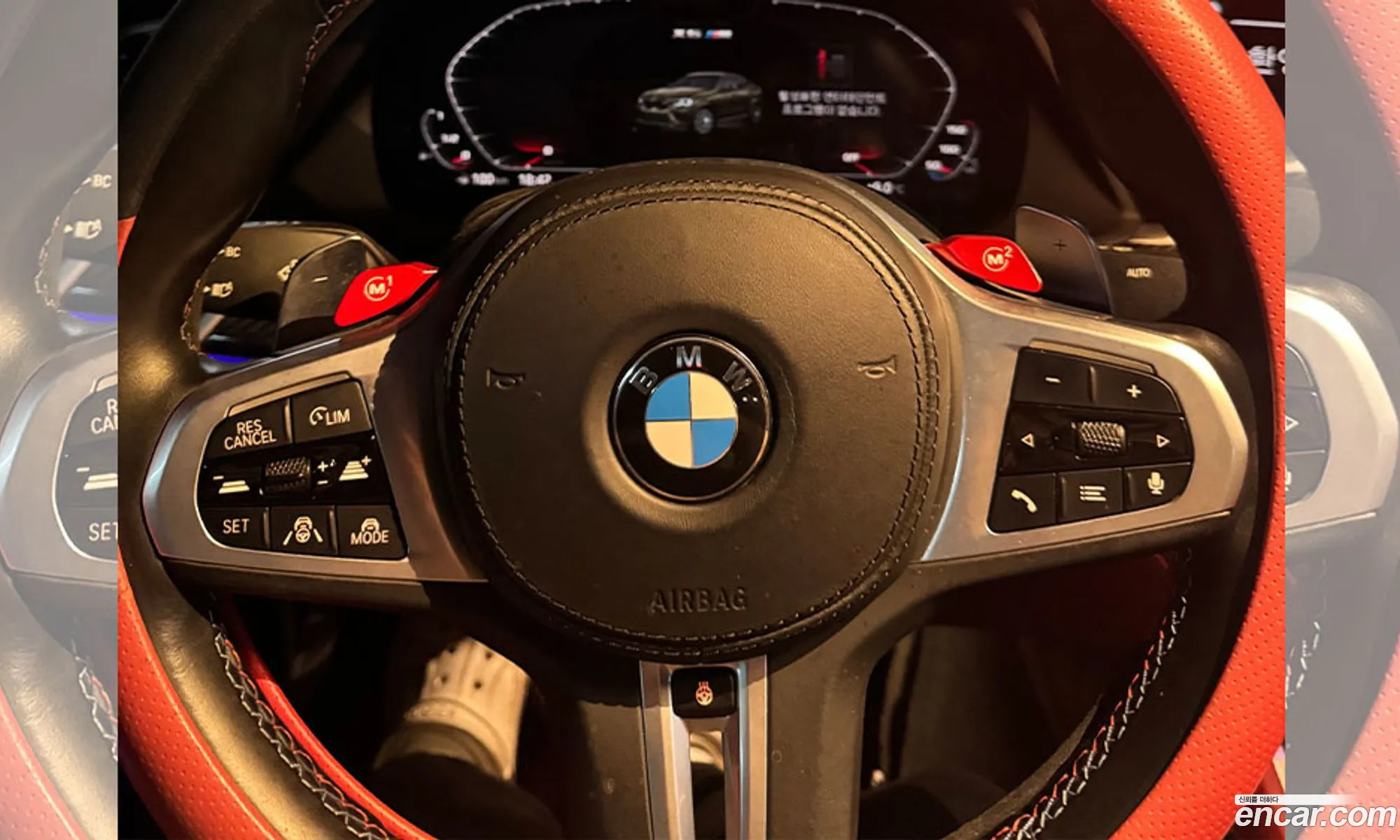 BMW X6 M 2023 — 12