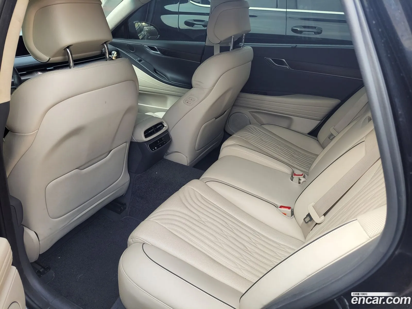 Genesis G80 2021 — 12