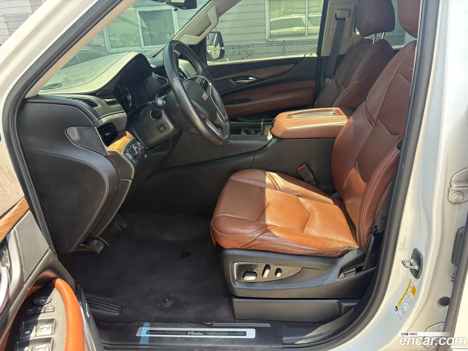 Cadillac Escalade 2017 — 13