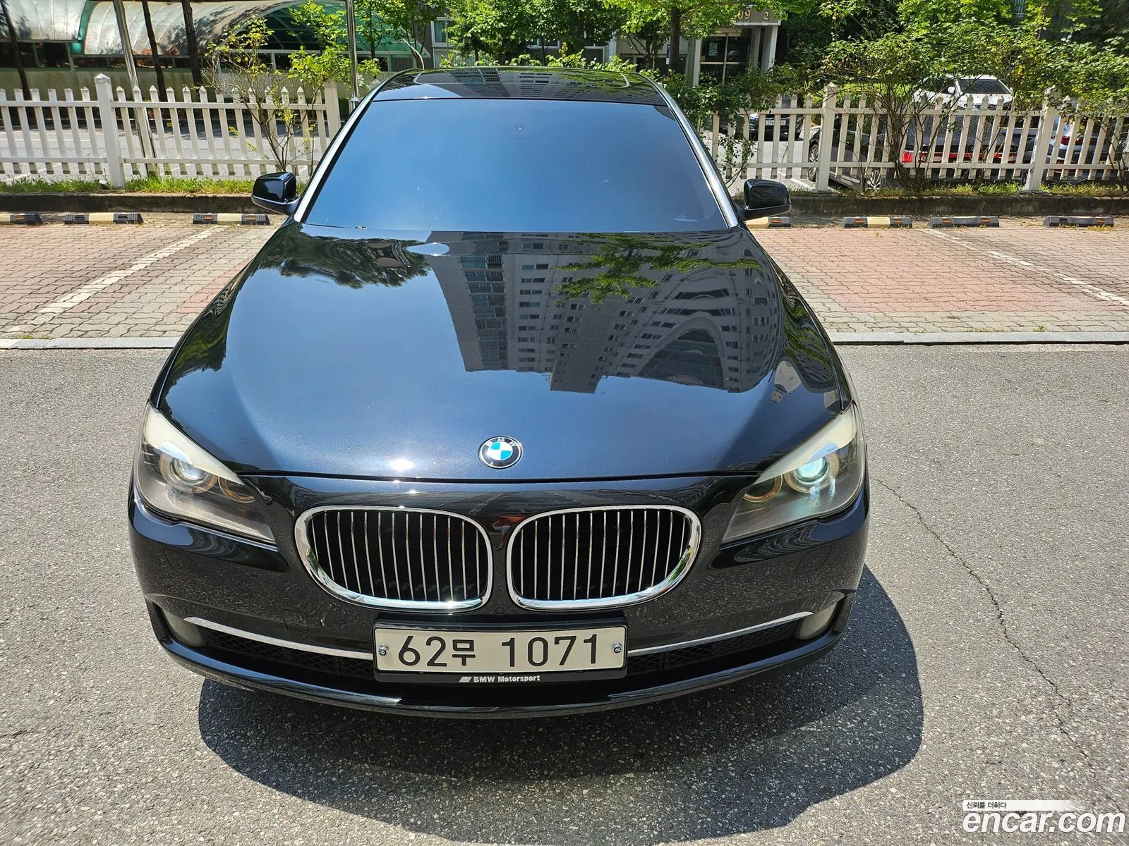 BMW 7 Series 2009 — 19