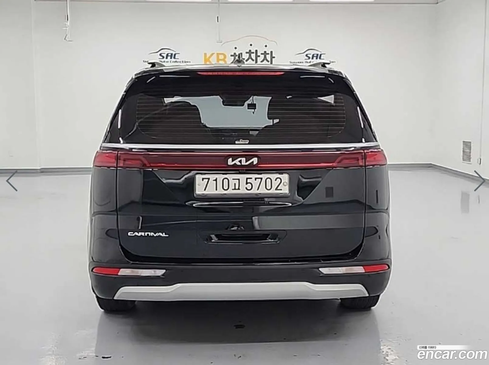 Kia Carnival 2021 — 2